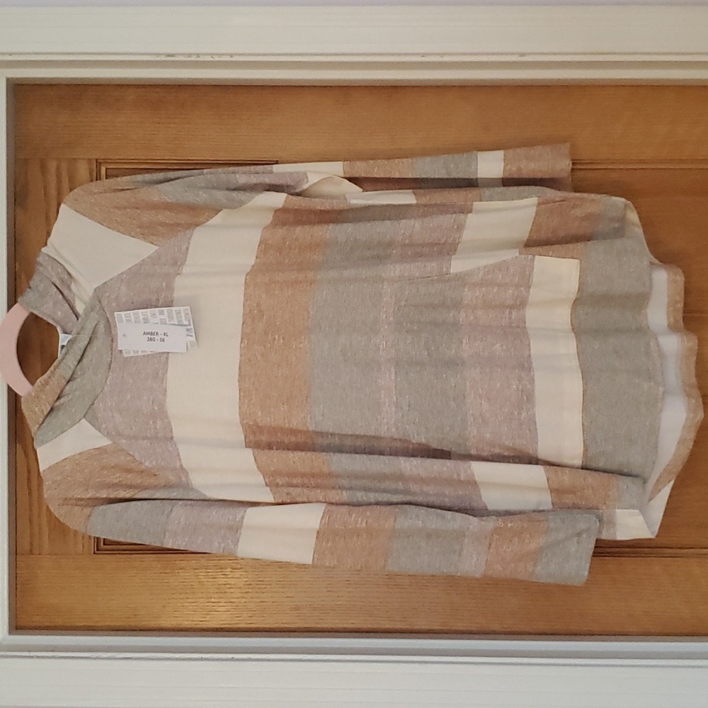 NWT Lularoe XL Amber